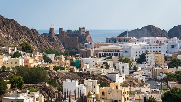 Oman’s Cautious Iran Policy: The Gulf’s Ultimate Balancing Act